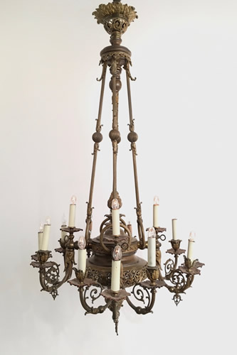 16-Light Gas and Electric Chandelier